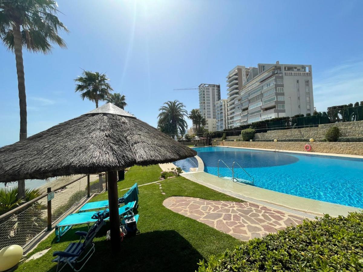 Clp- Primera Linea Vistas Piscina Y Parking 卡尔佩 外观 照片